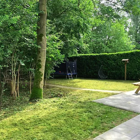 Lakeside Paradise Cozy With Hot Tub Ewijk