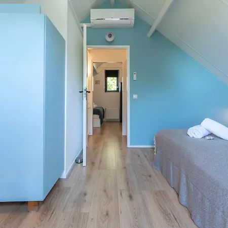 Family With Garden & Access *