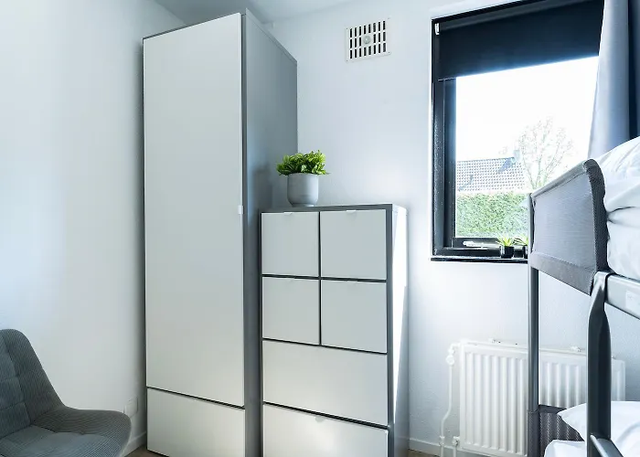 Family With Garden & Access * Ewijk