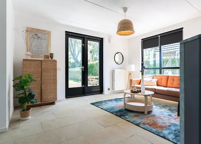 Family With Garden & Access * Ewijk