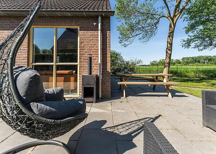 Villa Family With Garden & Access Ewijk